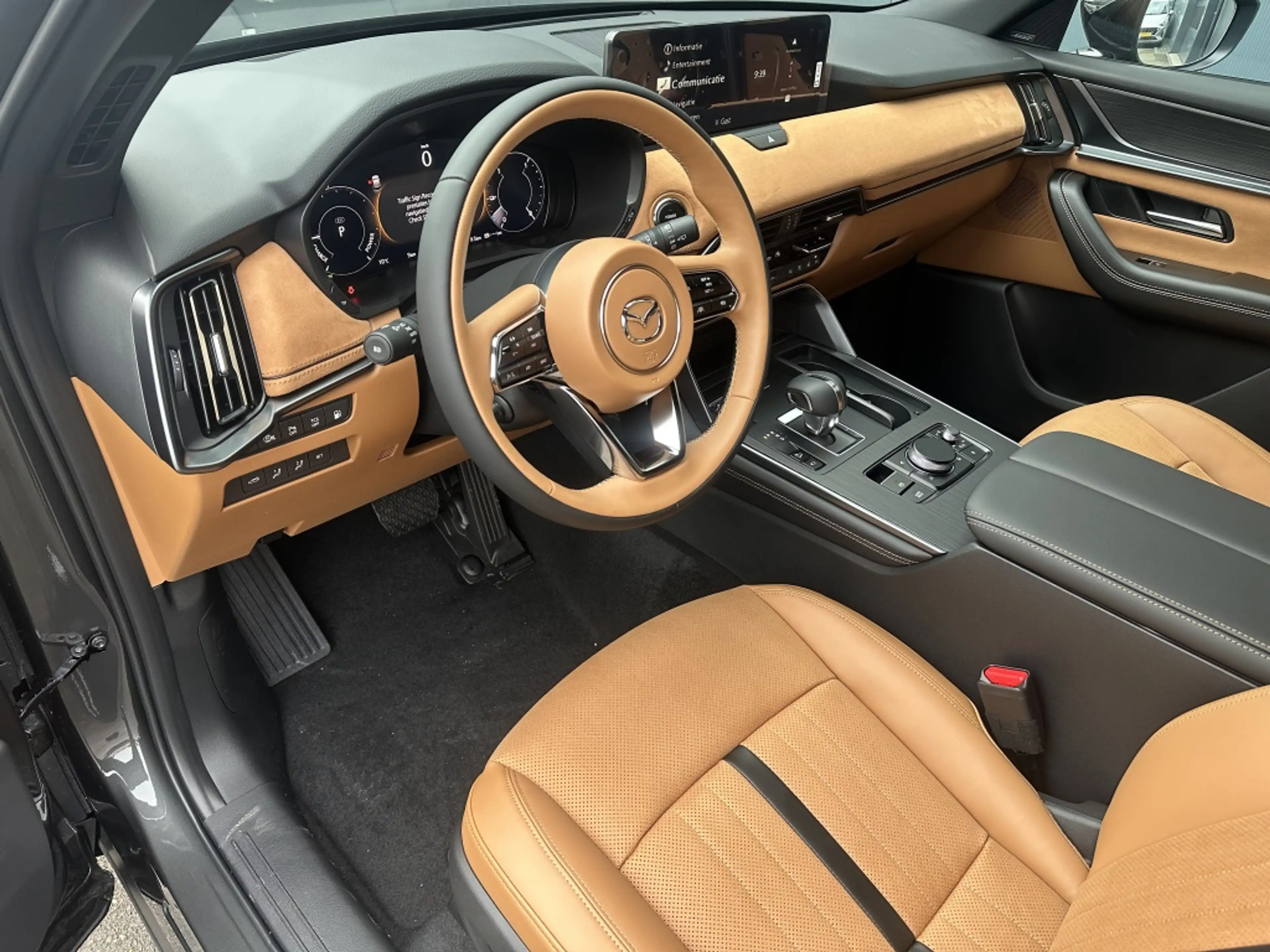 Mazda CX-60 2.5 PHEV Homura Plus / Tan Nappa Lederen Bekleding — photo 14