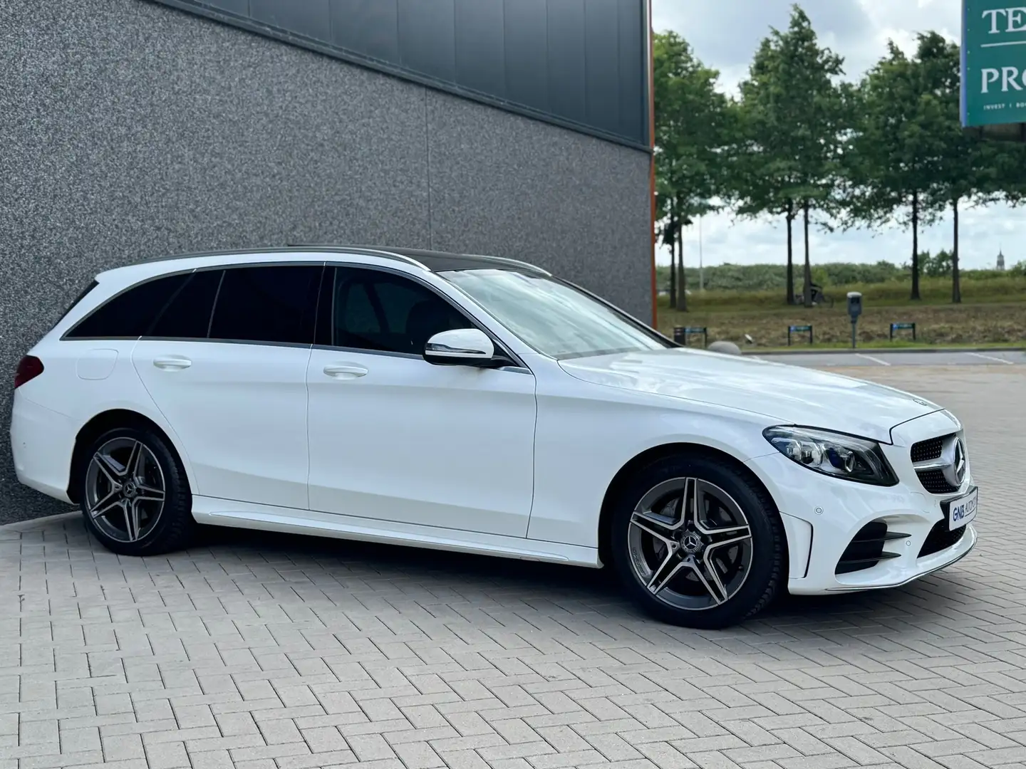 Mercedes-Benz C 200 C200 AMG 4matic | Pano | Dodehoek assist | Lane as Wit - 2