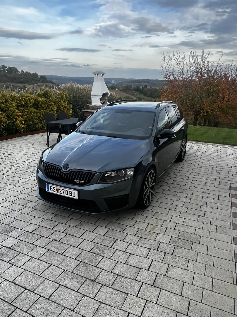 Skoda Octavia Combi RS 2,0 TDI Green tec DSG - 1