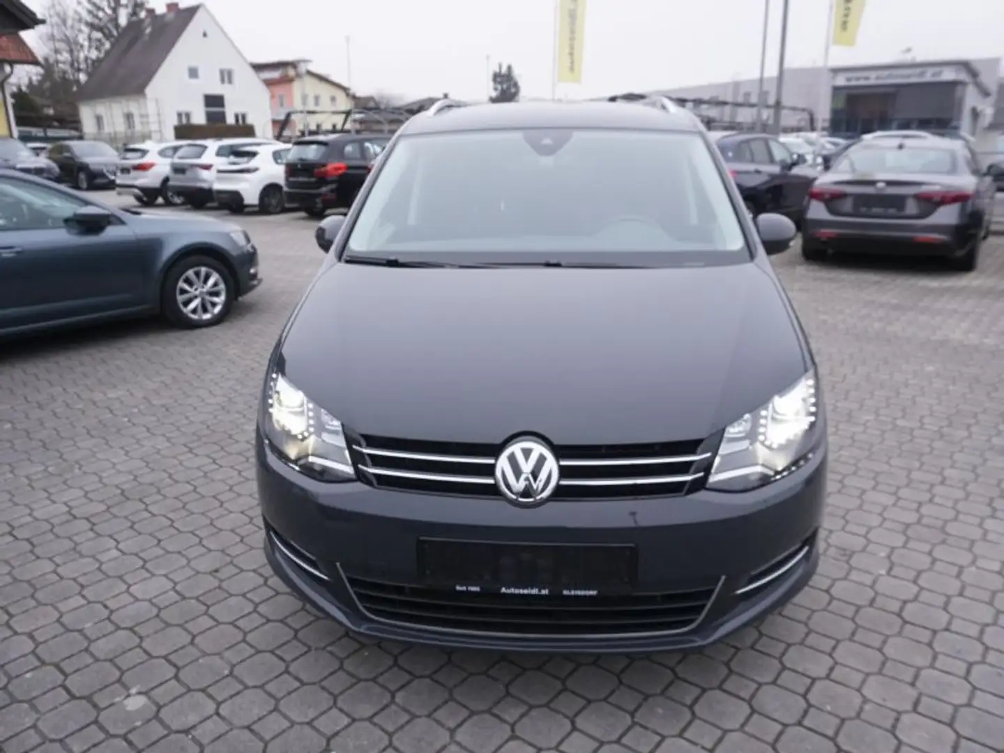Volkswagen Sharan Business+ 1,4 TSI *NAVI+XENON+KAMERA* Gri - 2