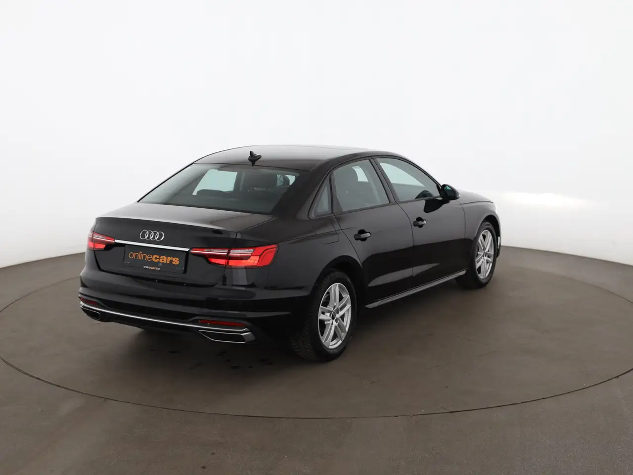 Audi A4 Limousine 40 TDI advanced Aut LED SKY NAVI PDC 3