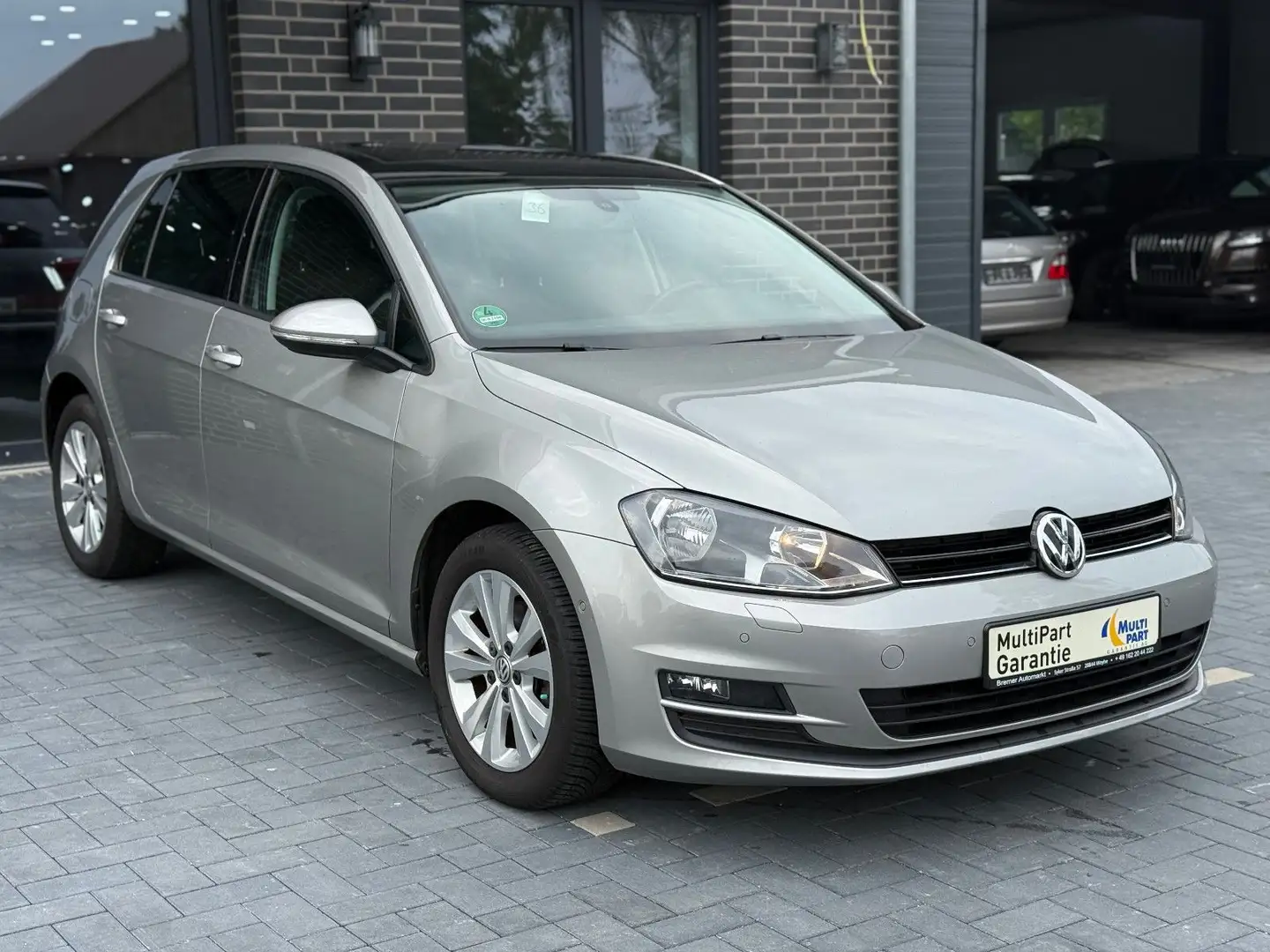 Volkswagen Golf VII 1.4*DSG*Klimatronic*Panorama*PDC*SHZ* Plateado - 1