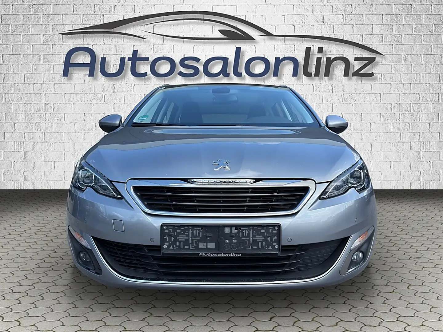 Peugeot 308 308 SW Kombi Automatik Silber - 2