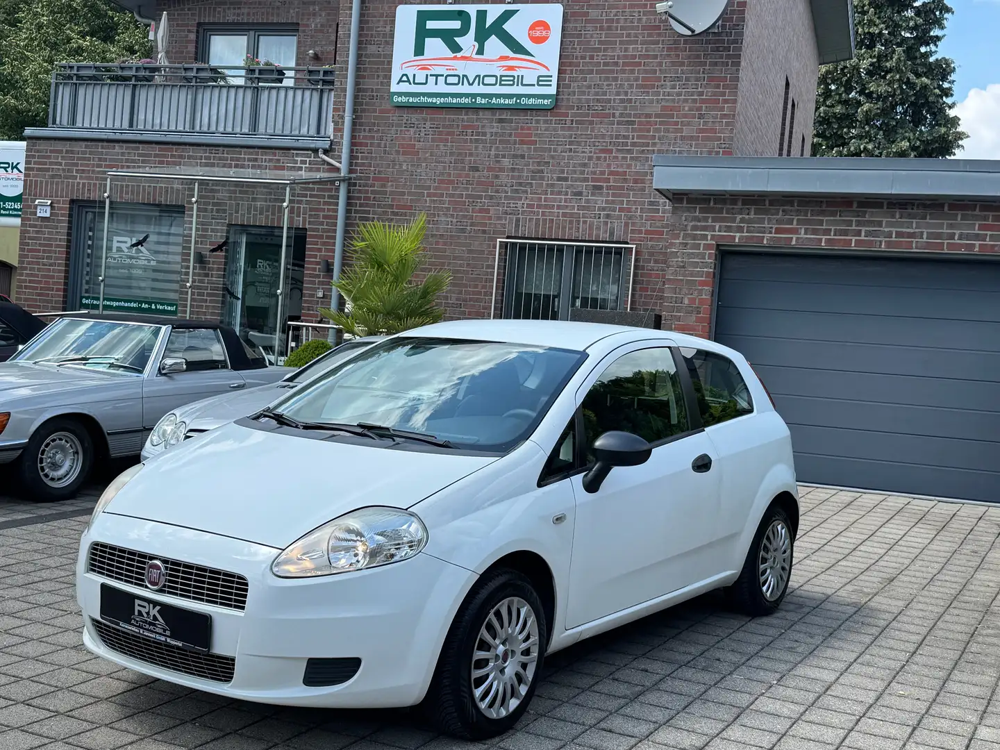 Fiat Grande Punto 1.2 8V Active Weiß - 1