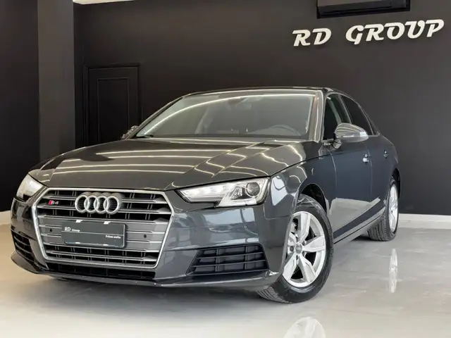 Audi A4 2.0 TDI 122 CV S tronic kit S4