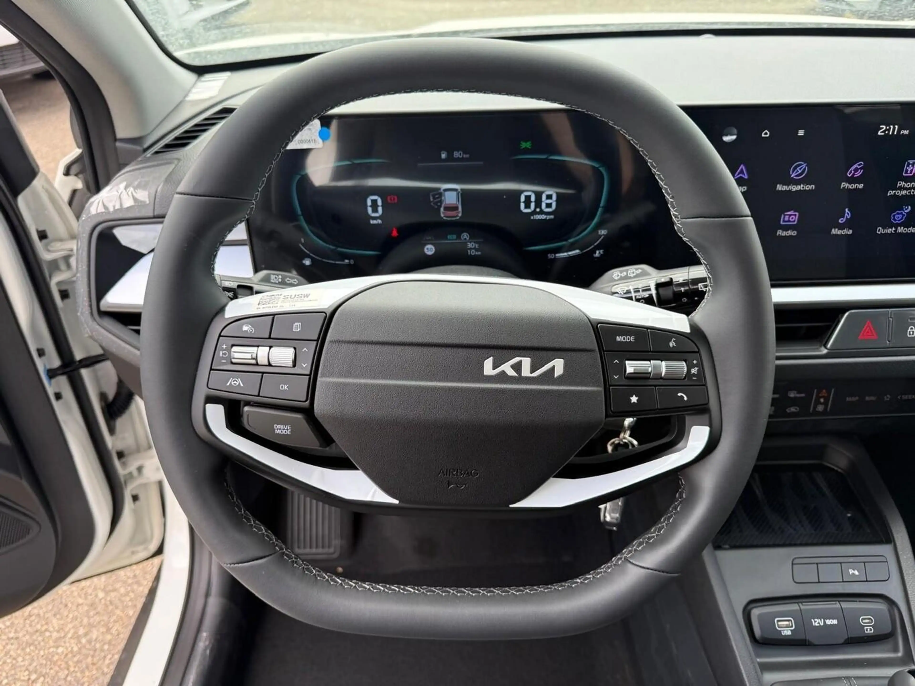 Kia Stonic MT MHEV LED PrivG Nav DigC LM16 2xPDC 84 kW (11... — photo 6