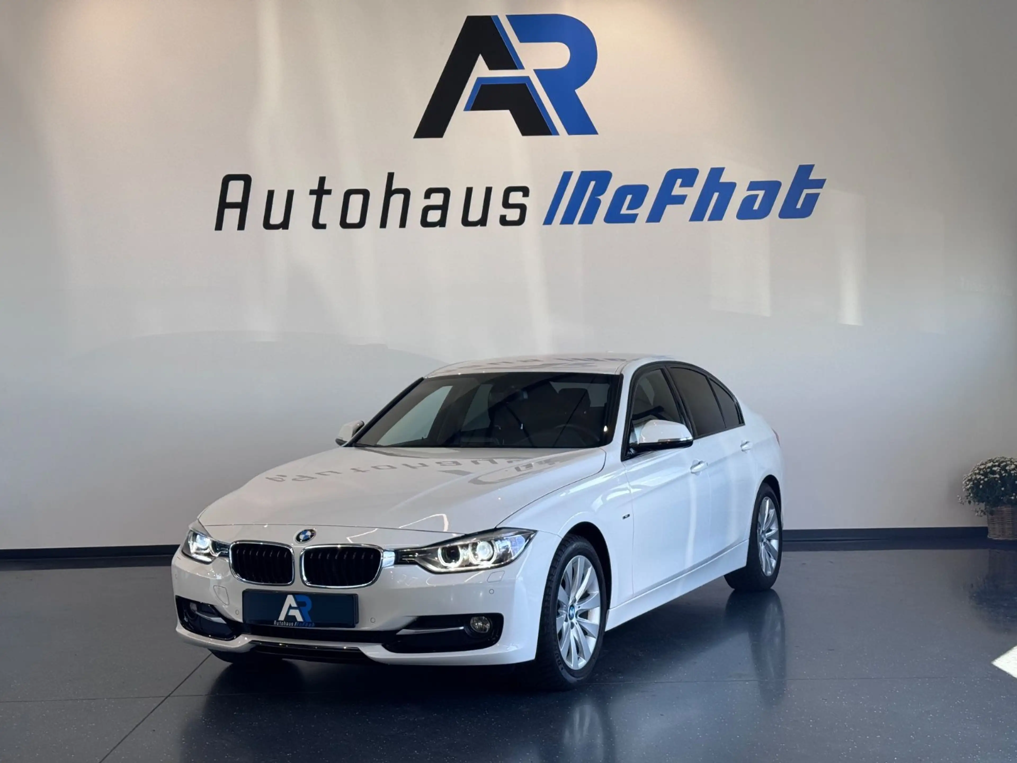 BMW 316 i 3 Limousine*PDC*SHZ*XENON*NAVI*