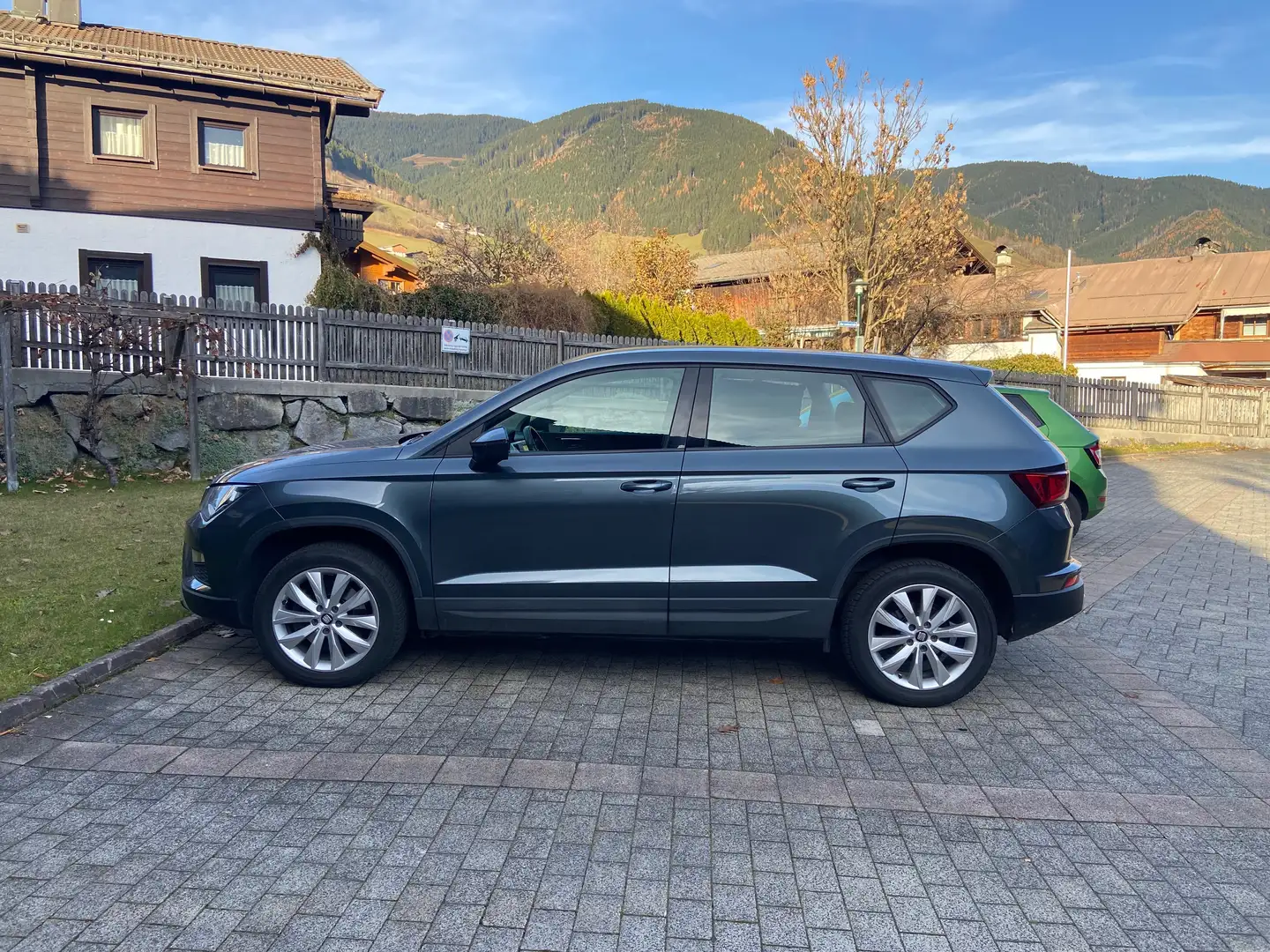 SEAT Ateca Ateca 2,0 Style 4WD TDI Style Grau - 1