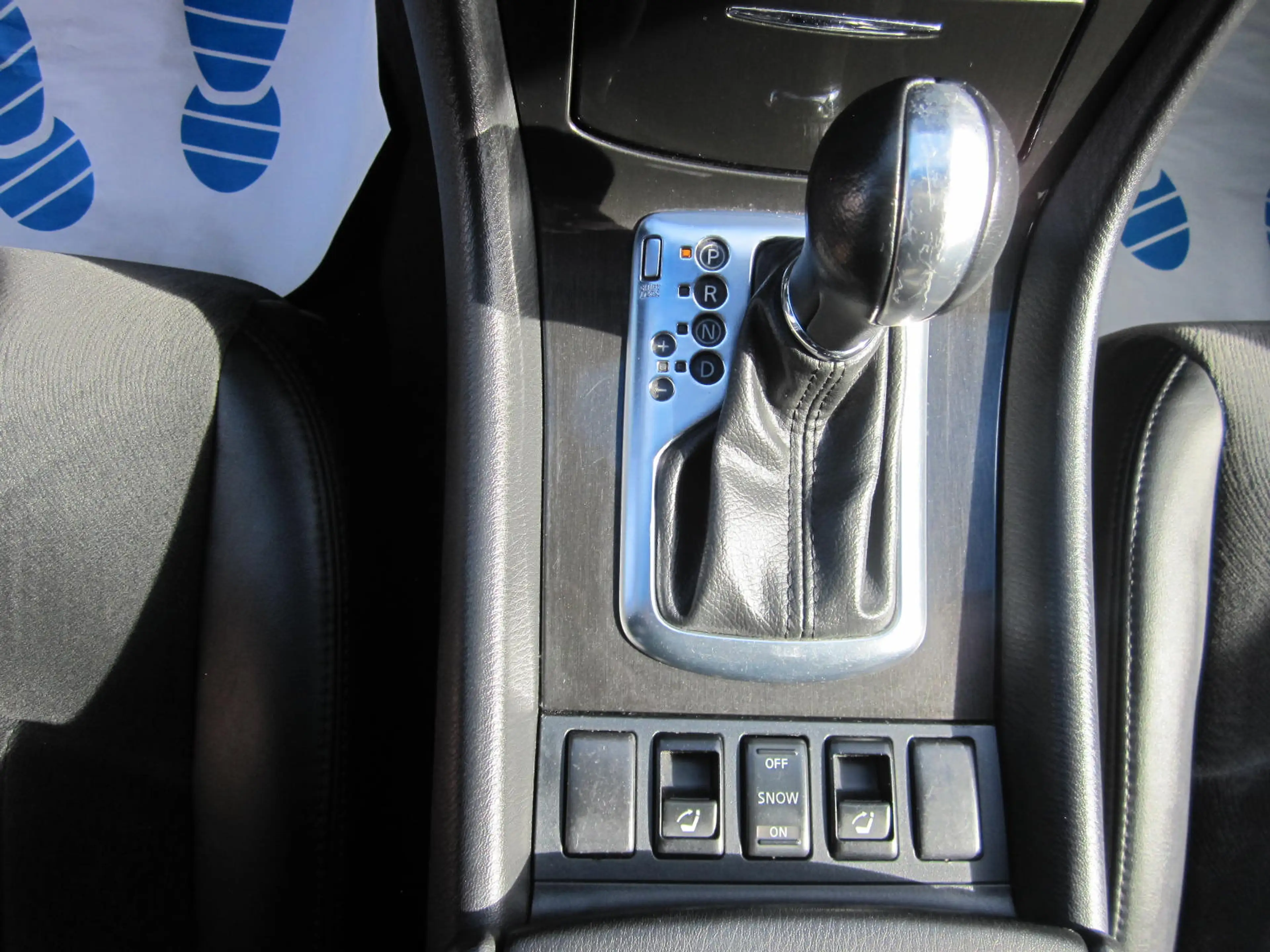 Infiniti EX37 GT Premium ~ Allrad ~ Navi ~ Automatik — photo 10