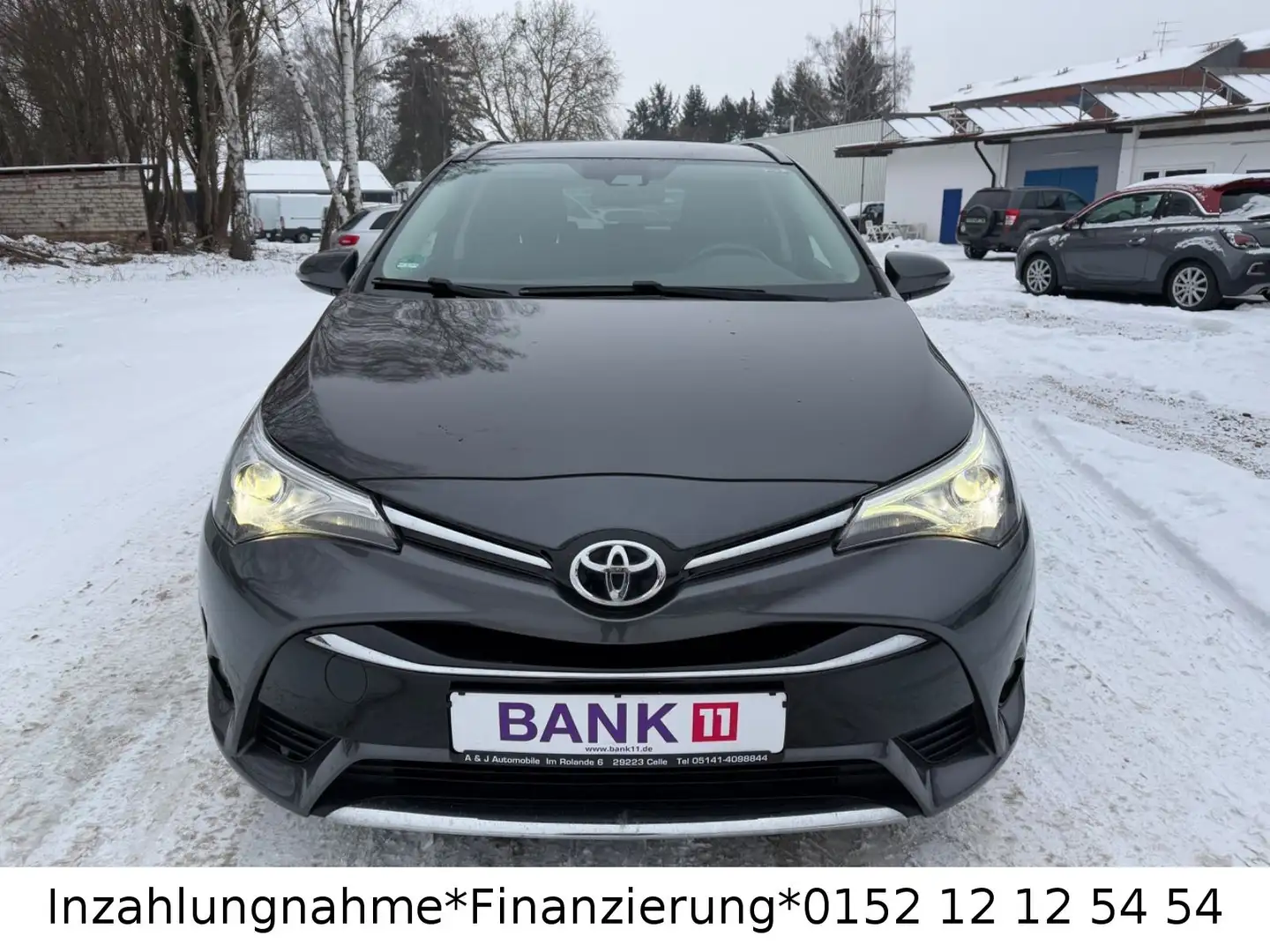 Toyota Avensis Touring Sports Team D Gris - 1