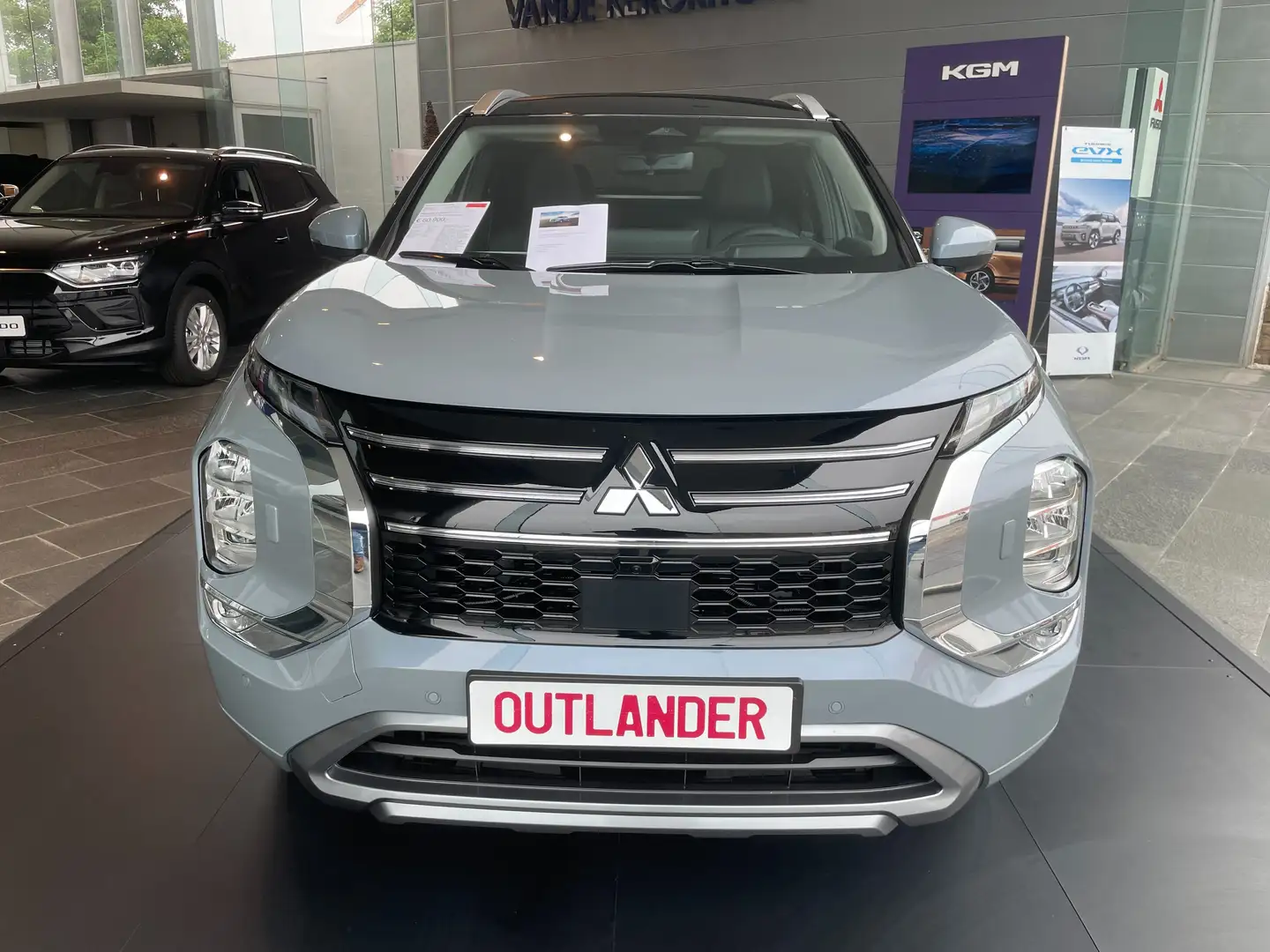Mitsubishi Outlander PHEV 2.4 TOP*360CAMERA*SCHUIFDAK*20DUIM* Grijs - 1