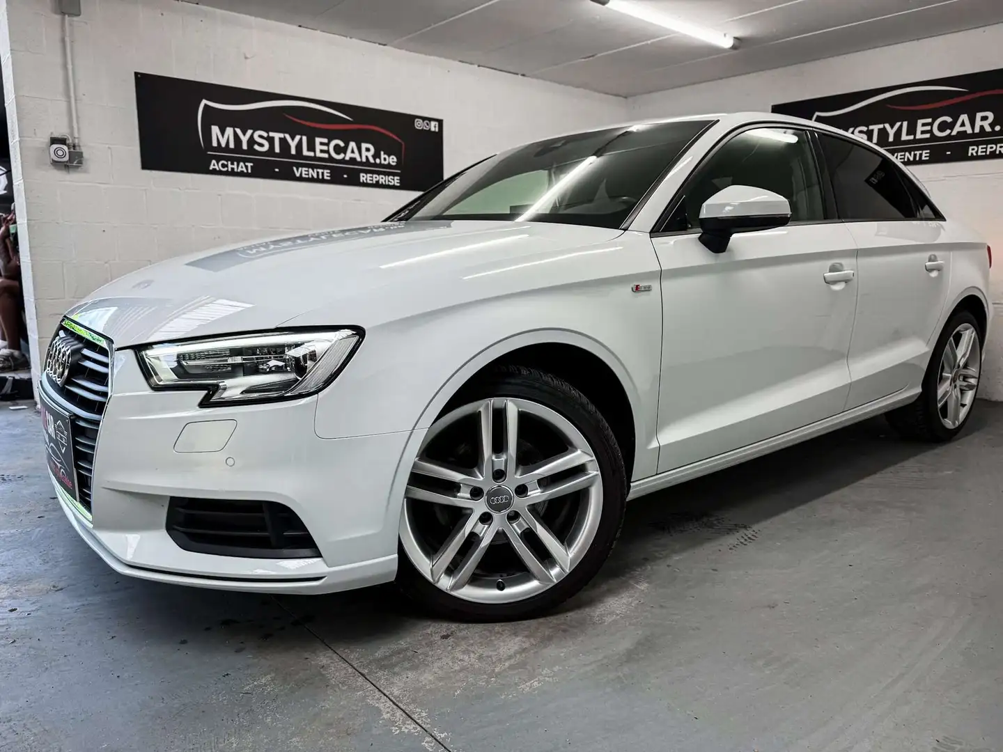 Audi A3 Sportback 30 TDi Sport S tronic (EU6d-TEMP) Blanc - 1