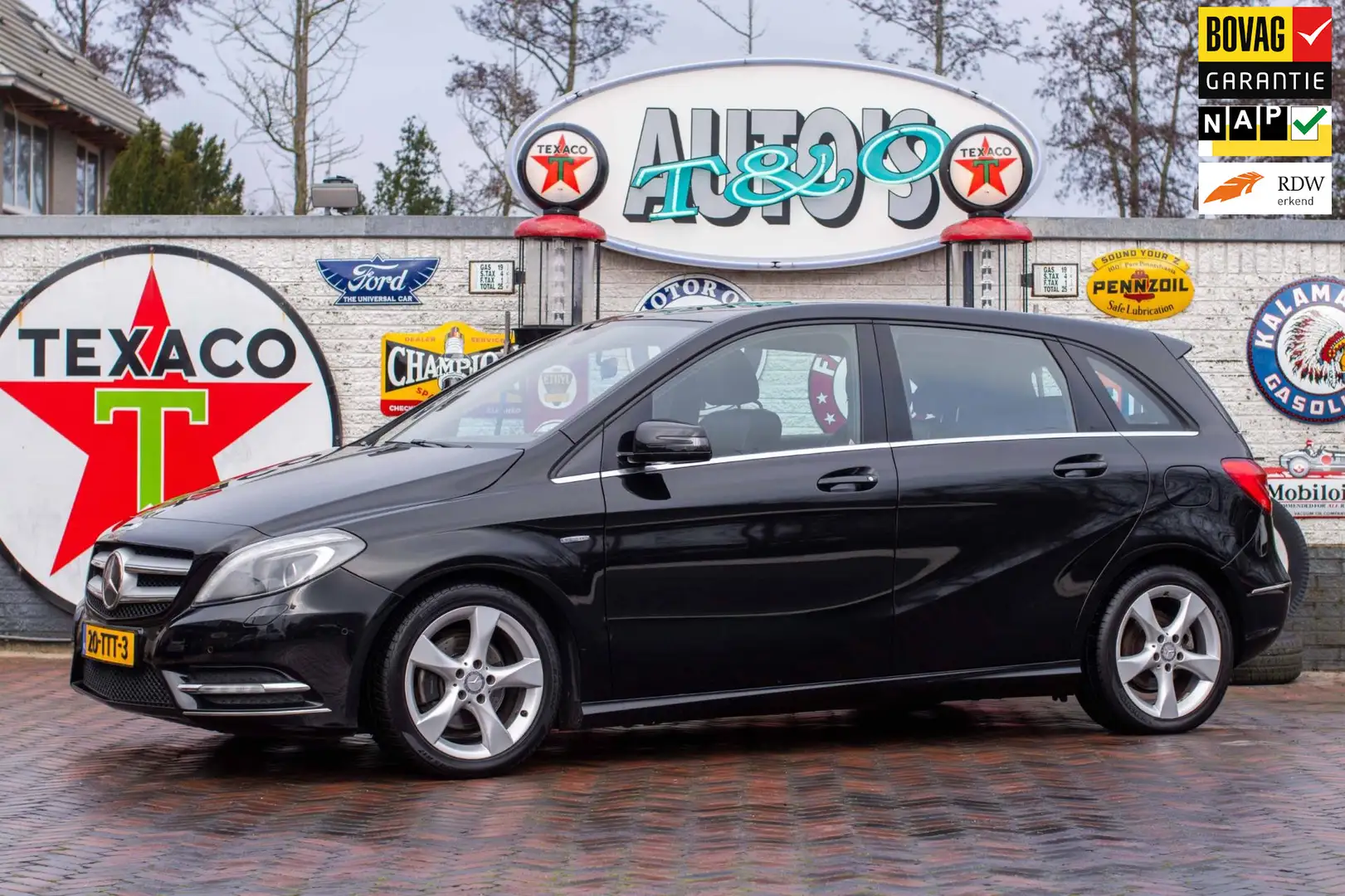 Mercedes-Benz B 200 Ambition 1e Eig. NL-auto +NAP Schwarz - 1