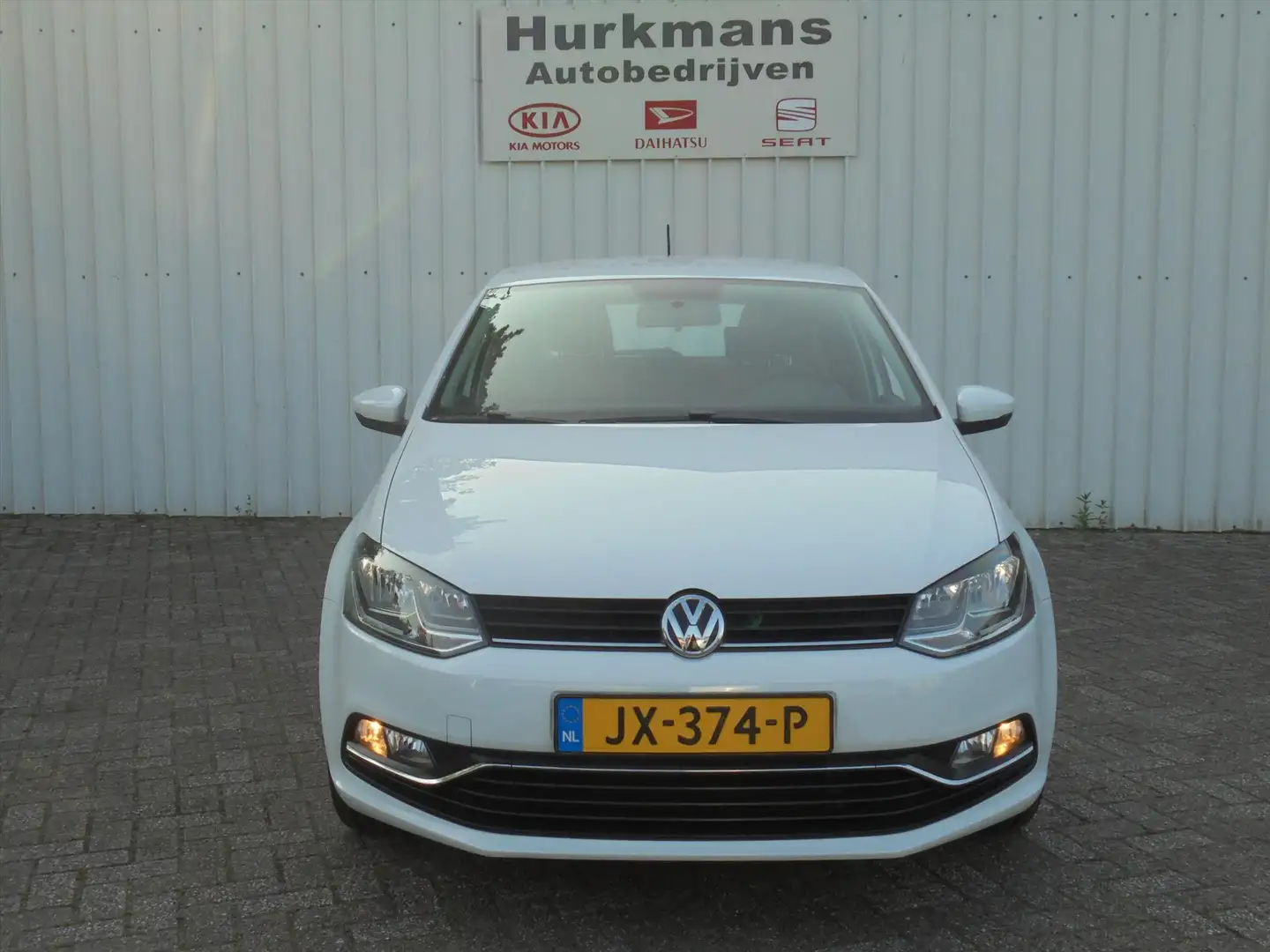 Volkswagen Polo 1.0 TSI 5DRS NL AUTO MET 58.689 KM !!! AIRCO Wit - 2