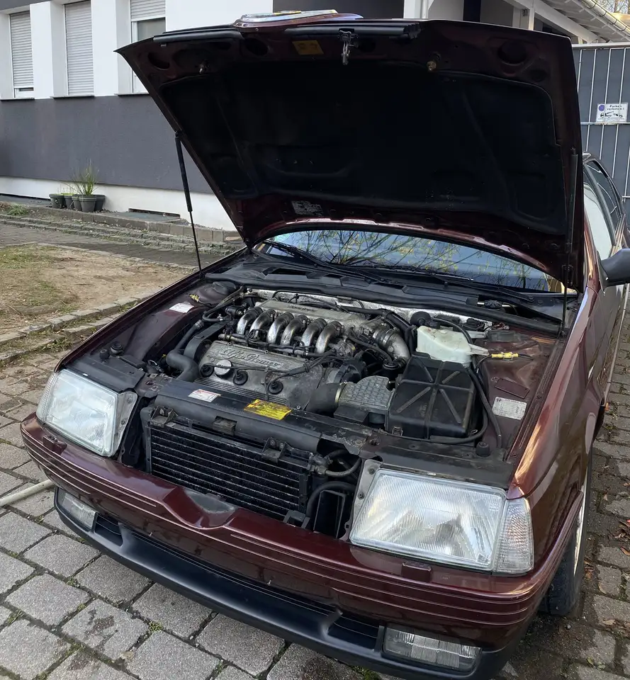 Alfa Romeo 164