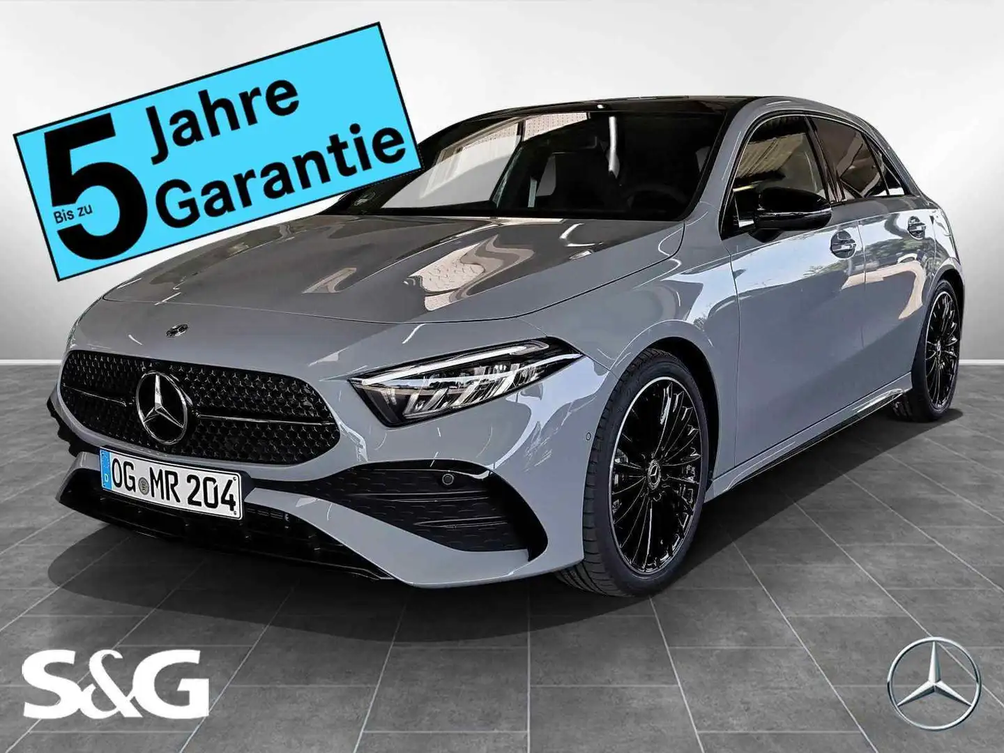 Mercedes-Benz A 200 AMG MBUX+RüKam+LED+Pano+HuD+Standhzg+Night Gris - 1