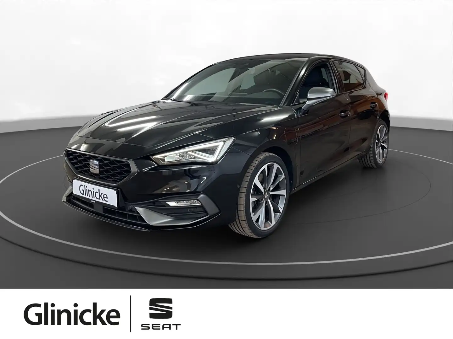 SEAT Leon 1.4 eHybrid FR Pano LM 18" Navi LED RFK+PDC Schwarz - 1