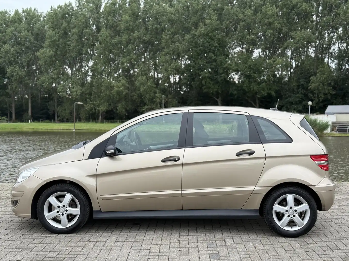 Mercedes-Benz B 200 AUT./AIRCO/LMV Beige - 2