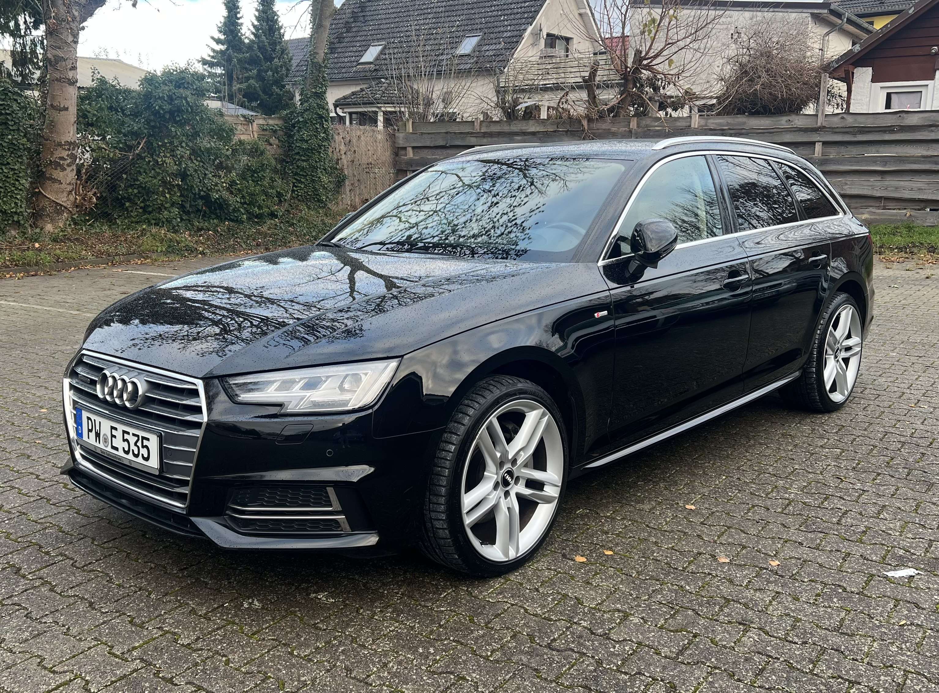 Second hand Audi A4 3.0