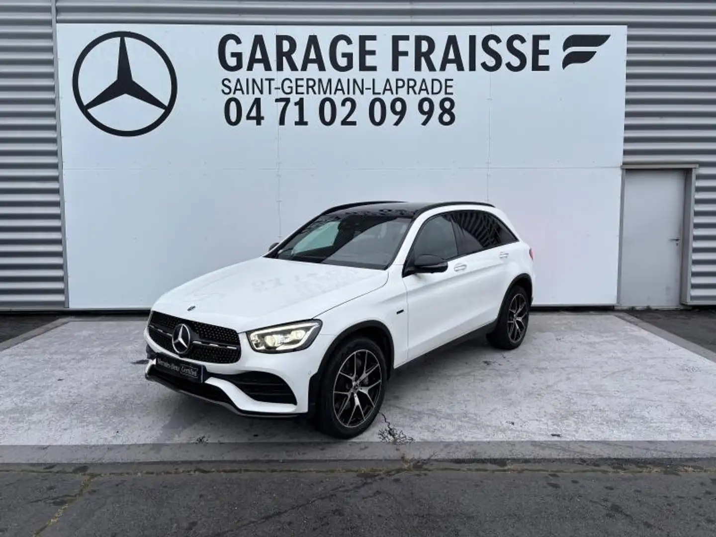 Mercedes-Benz GLC 300 300 de 194+122ch AMG Line 4Matic 9G-Tronic Weiß - 1
