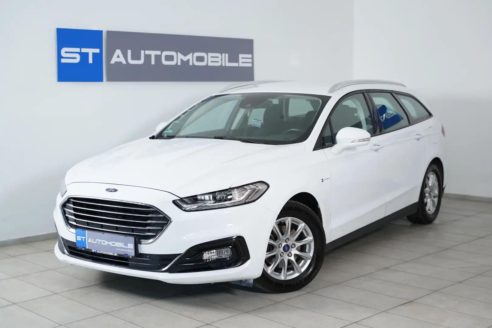 Ford Mondeo Business 2,0 Aut. //1.BESITZ // NAVI// AHK // Weiß - 1