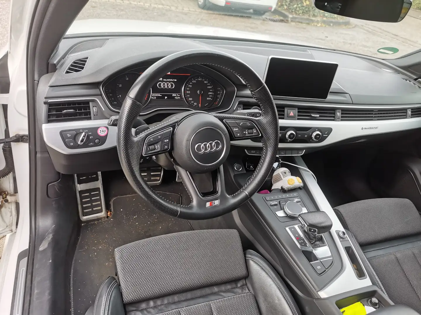 Audi A4 Avant 3.0 TDI quattro tiptronic sport - 2