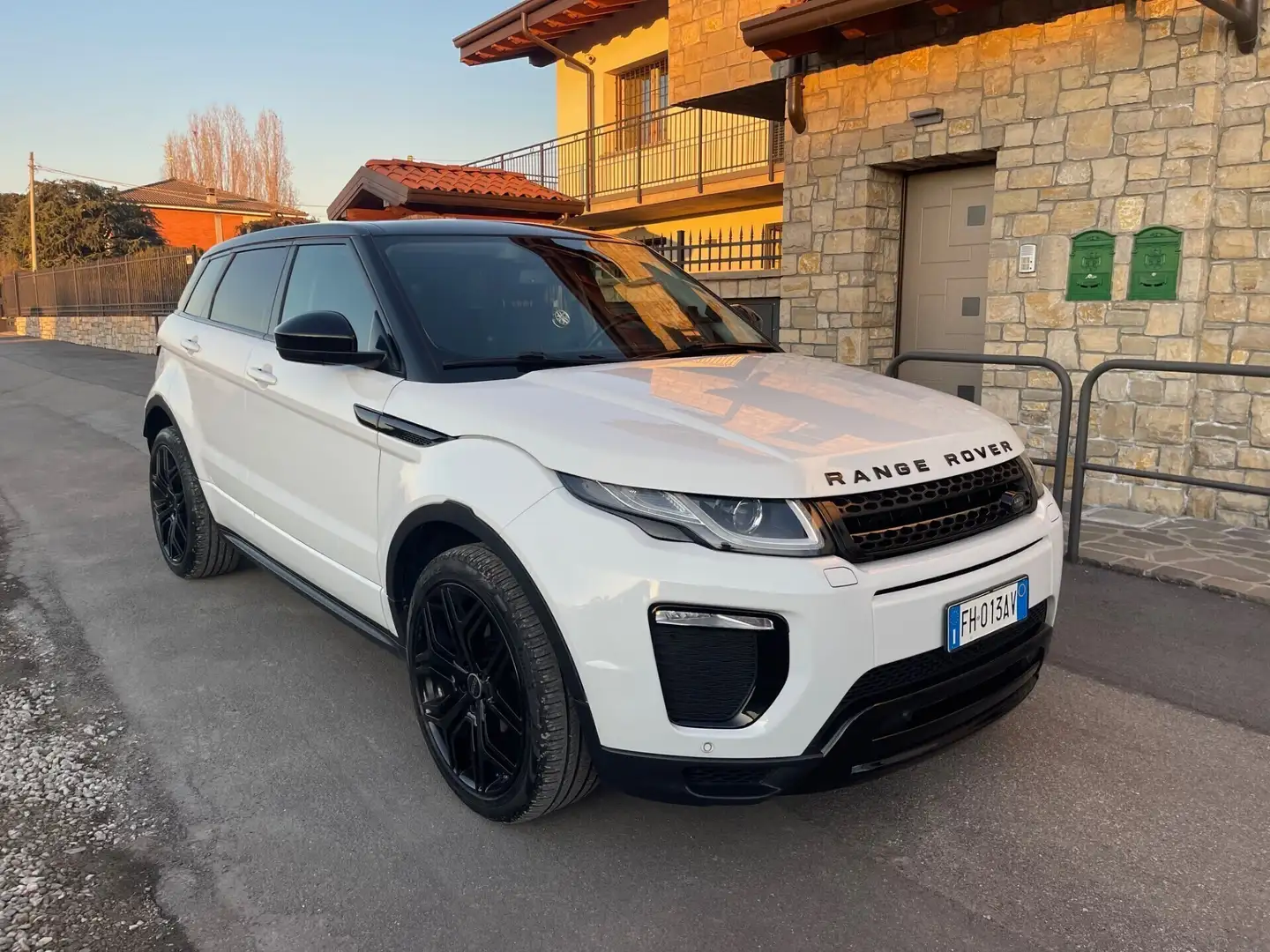 Land Rover Range Rover Evoque Range Rover Evoque 2.0 TD4 150 CV 5p. HSE Dynamic Blanco - 1