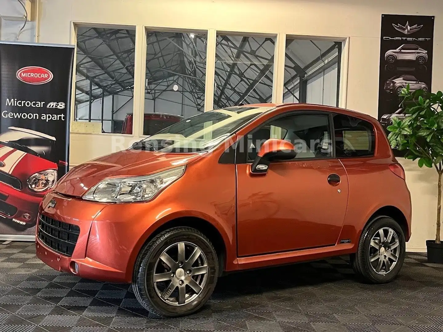 Microcar JDM Aloes CRI ORANGE Mopedauto DCI 45 KM Naranja - 1