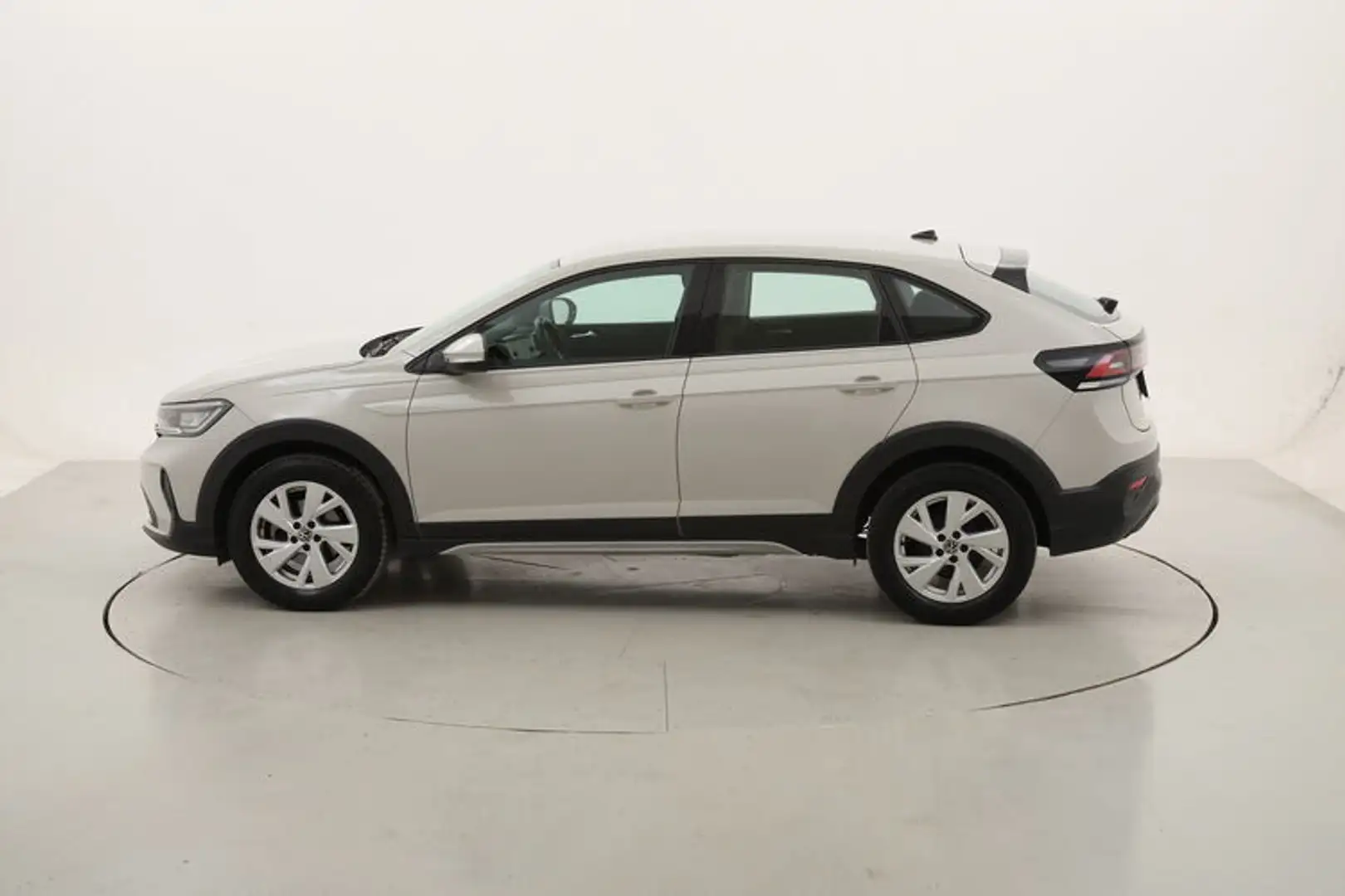 Volkswagen Taigo Life 1.0 Benzina 95CV Grigio - 2