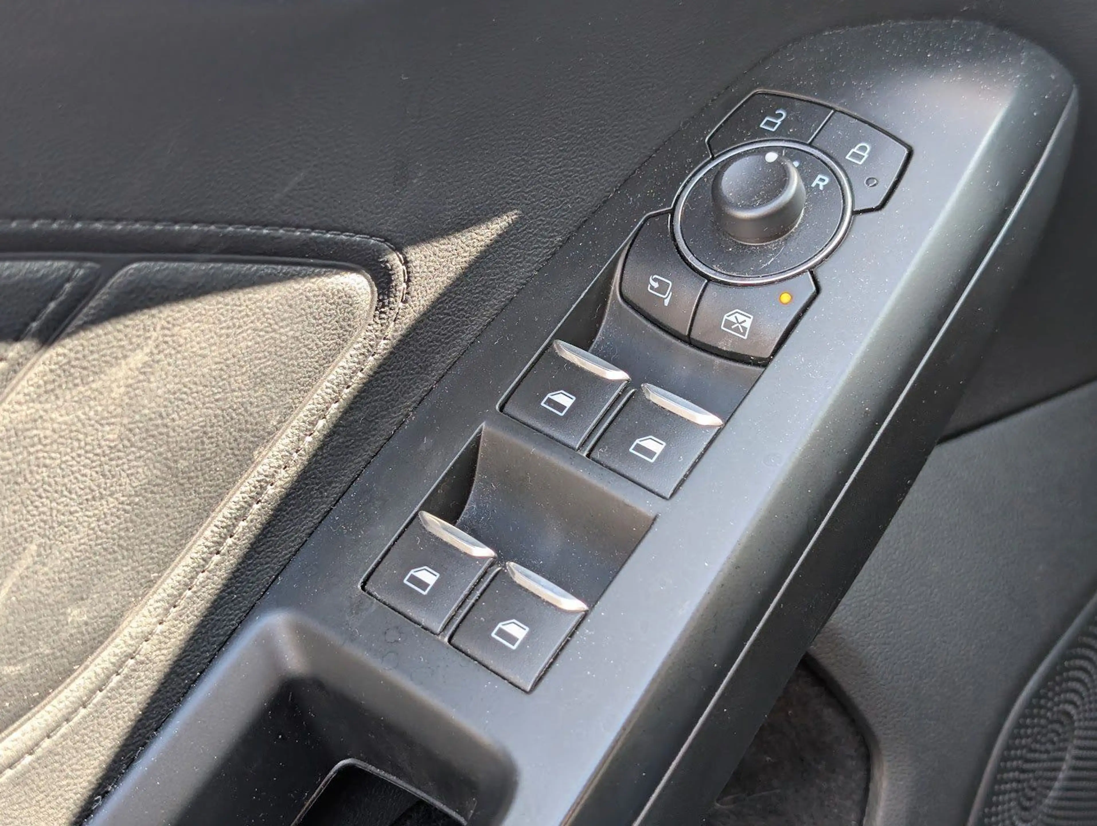 Ford Focus Turnier COOL&CONNECT NAVI. AHK. ACC. SHZ — photo 8