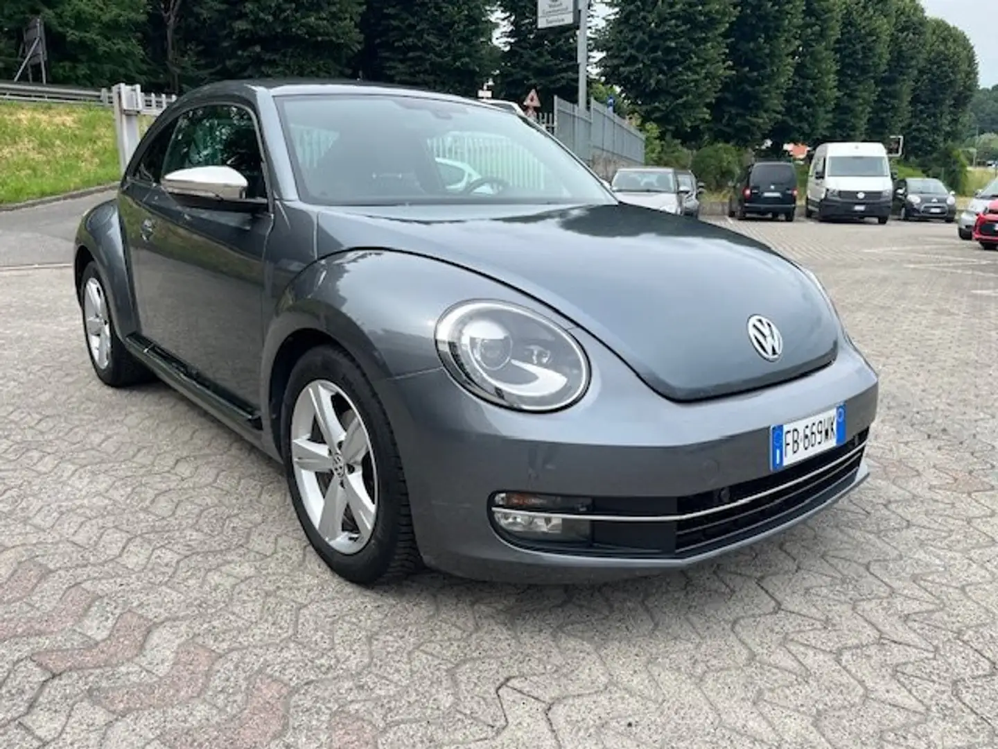 Volkswagen Maggiolino 2.0 TDI Sport 140cv DSG "OK Neopatentati" Grigio - 1