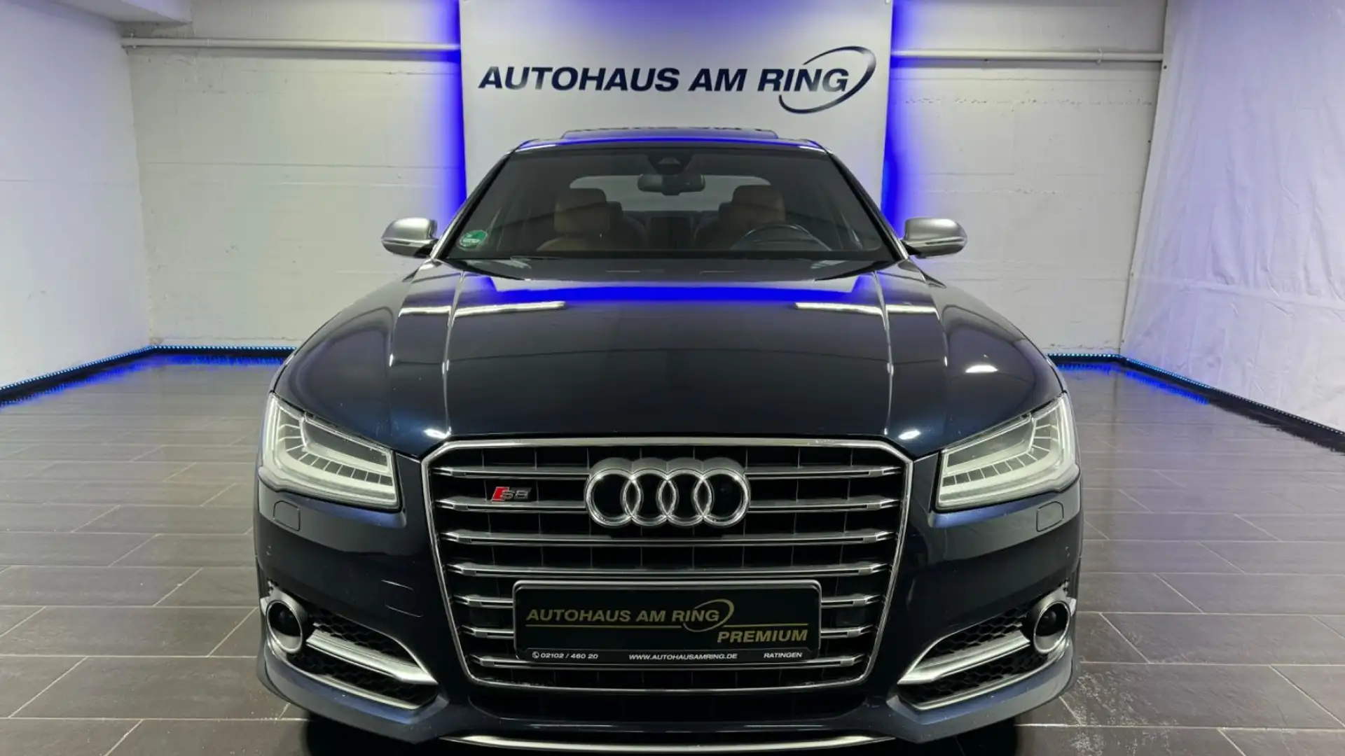 Audi S8 4.0 TFSI quattro VOLL NP-150.000,- Синій - 1