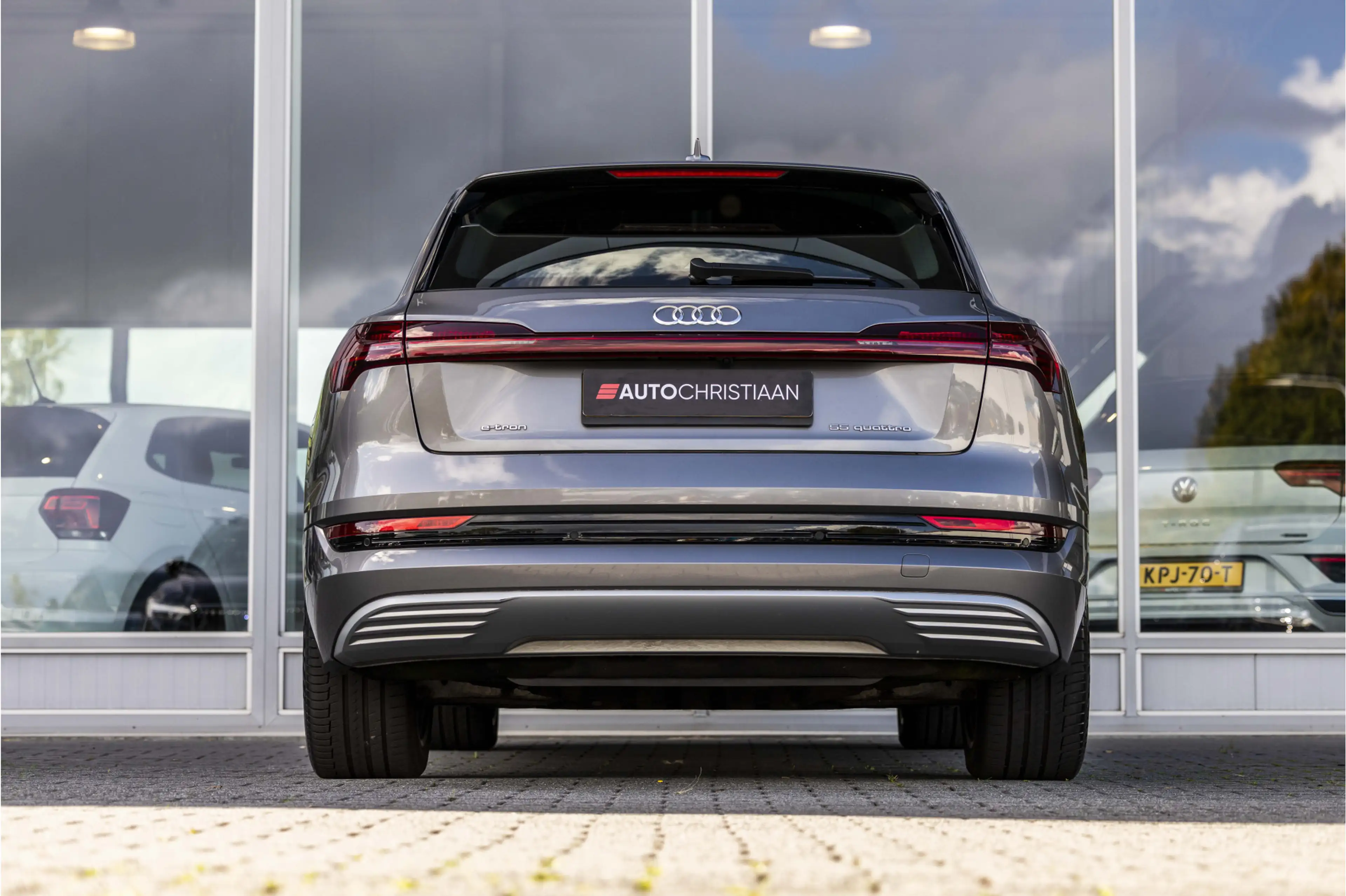Audi e-tron e-tron 55 quattro advanced 95 kWh | SOH 91% | Pano — photo 4