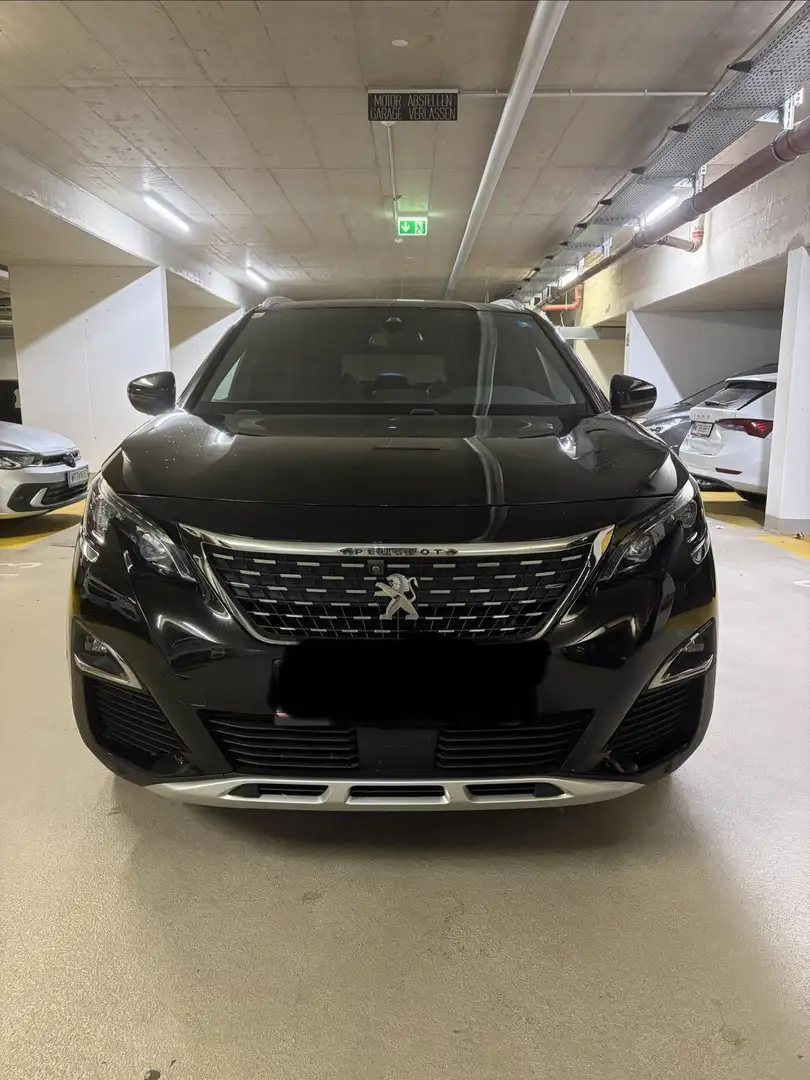 Peugeot 5008 2,0 BlueHDI 150 S&S 6-Gang GT Line Schwarz - 1