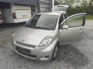 Daihatsu Sirion 1.3 Automatik | Nur 86.500 km |