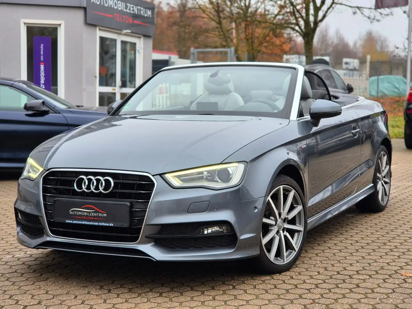Audi A3 1.8 TFSI Cabrio S tronic S line B&O MMI+ NAVI Grau - 2