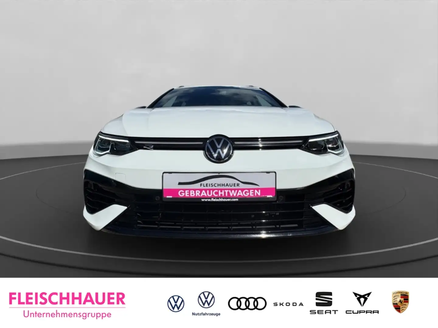 Volkswagen Golf VIII R Variant 2.0 TSI 4Motion MATRIX+NAVI+RFK+SHZ Weiß - 2