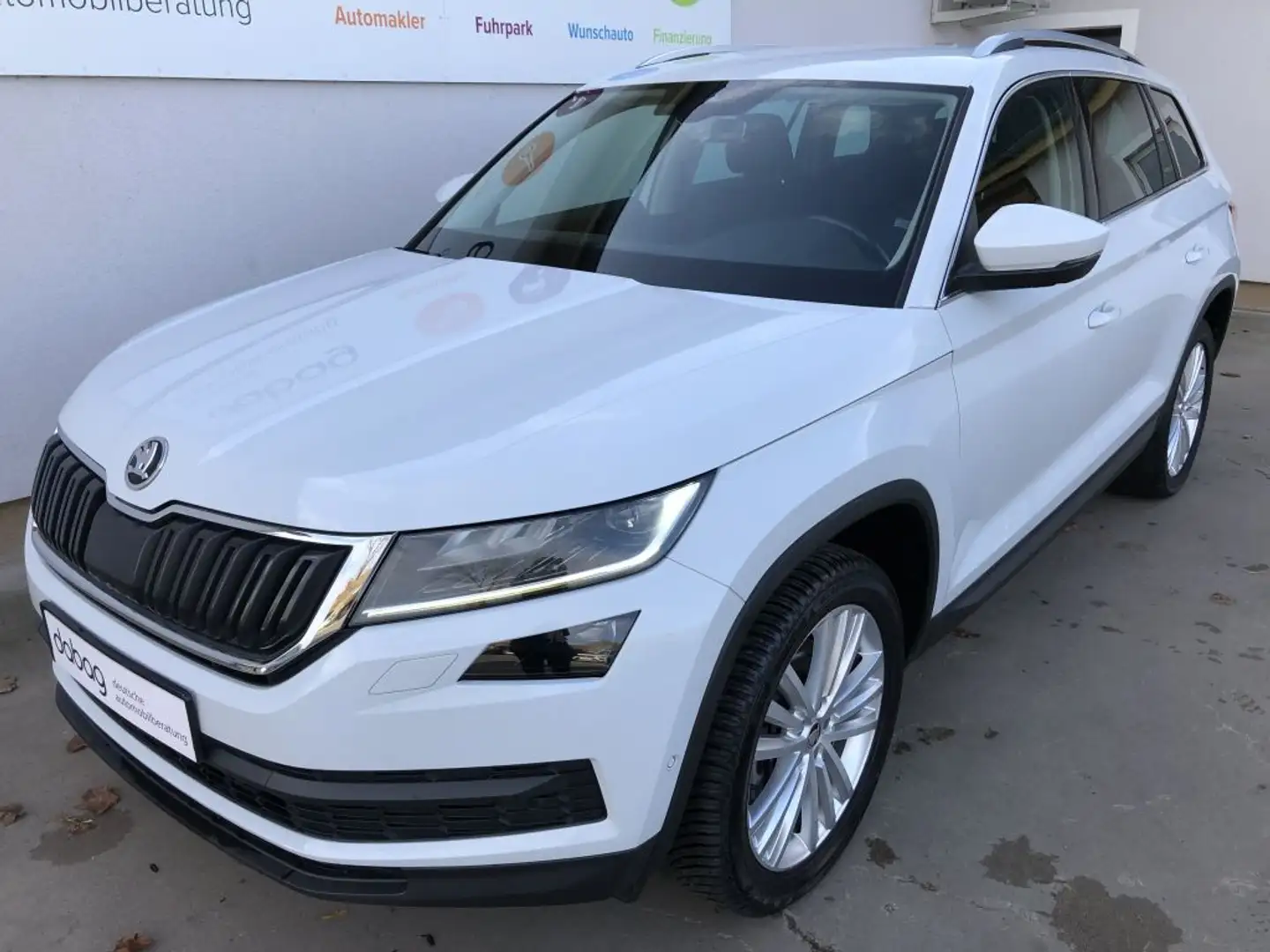 Skoda Kodiaq 2.0TDI 4x4 DSG Style Standh Kam AHK Shz Allwetter Blanc - 1