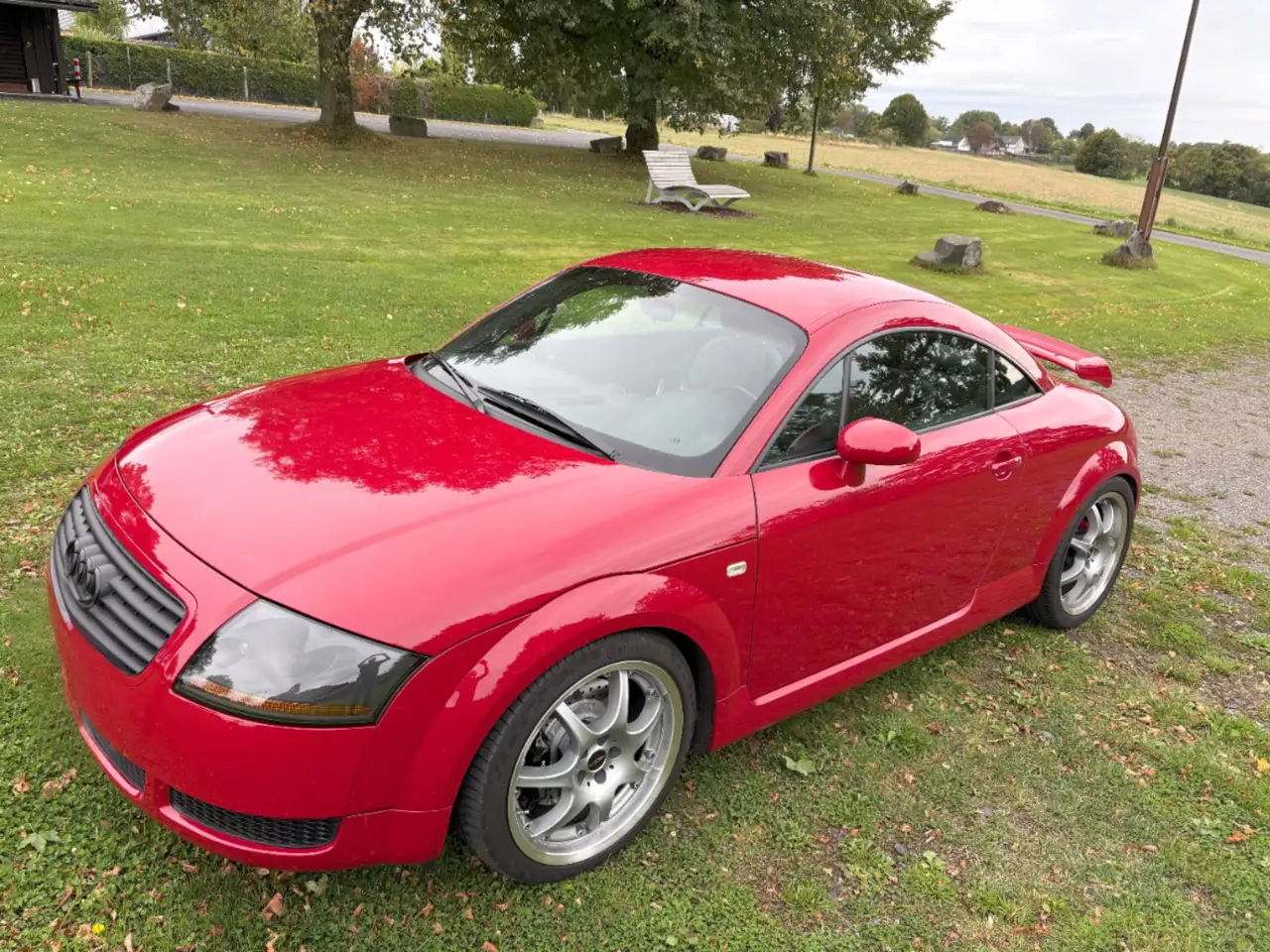 Audi TT Coupe 1.8 T quattro, foto 1