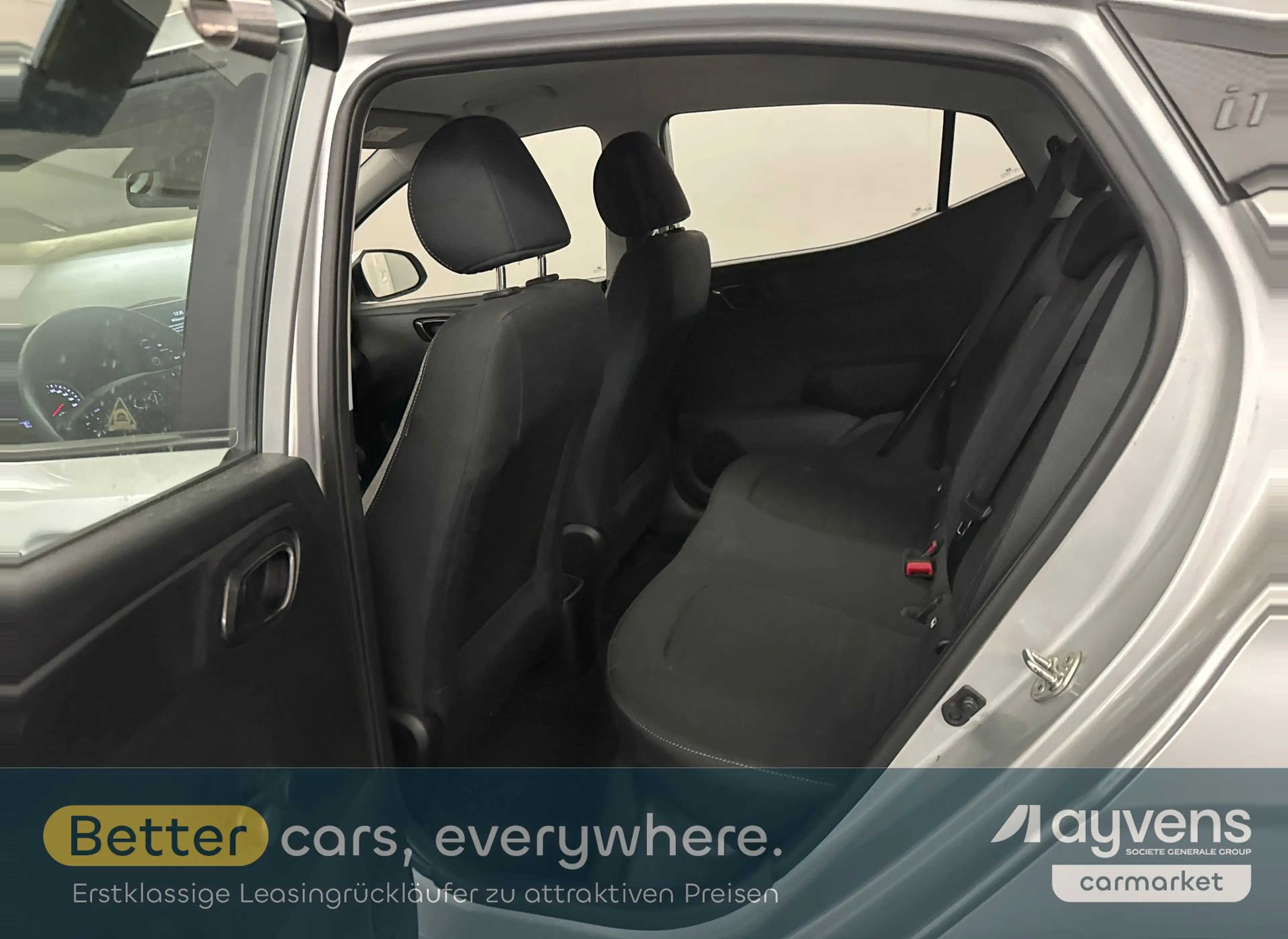 Hyundai i10 1.0 — photo 10