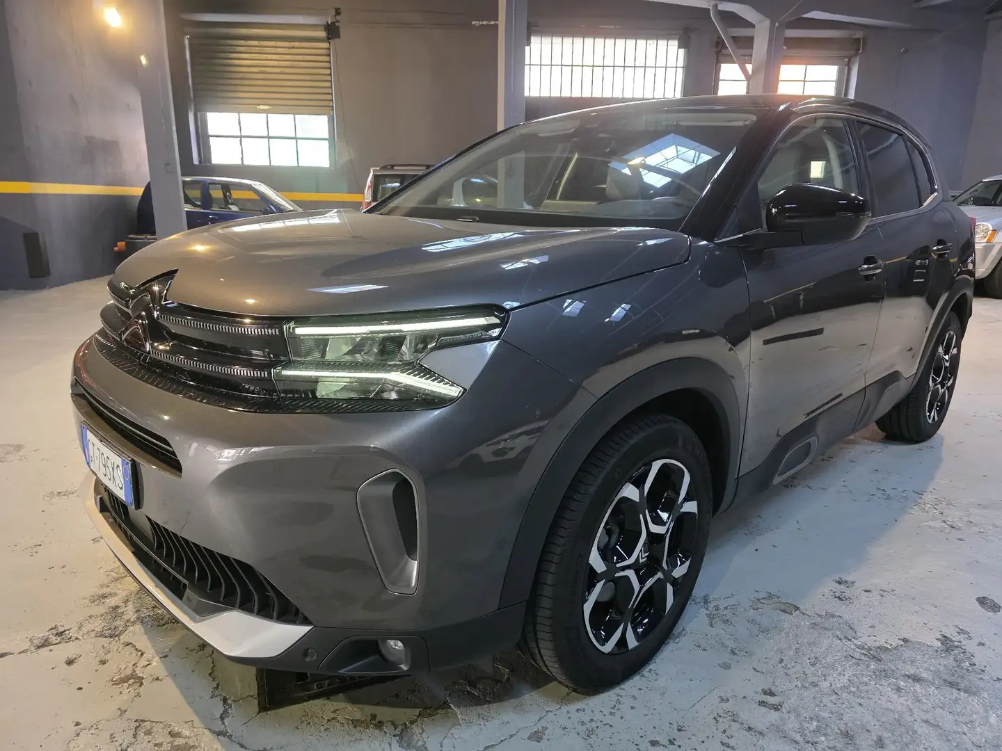Citroen C5 Aircross 1.2 hybrid benzina e-series 136cv e-dcs6 automatic Grigio - 1