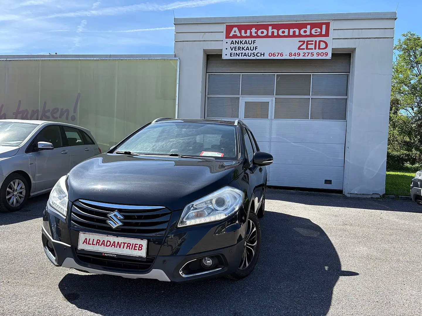 Suzuki SX4 S-Cross 1,6 DDiS Allgrip flash Schwarz - 1