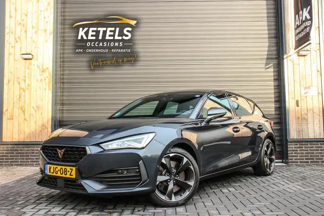 CUPRA Leon 2.0eTSI Business Edition Trekhaak, Kuipstoelen