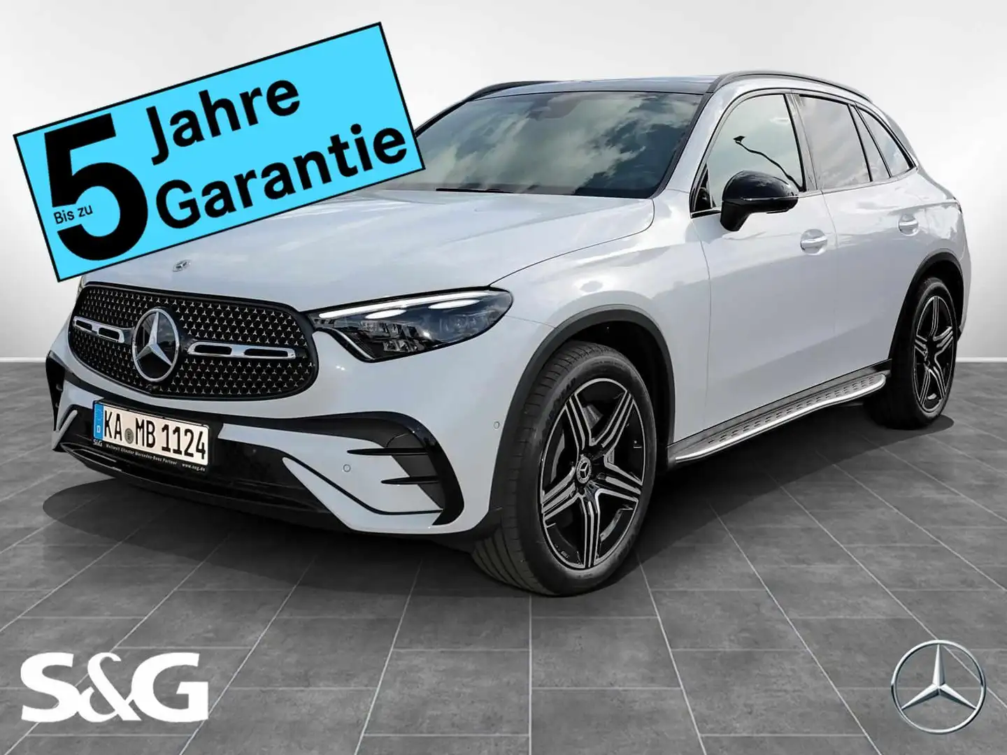 Mercedes-Benz GLC 220 d 4M AMG Distonic+360°+DIG-LED+Panor+AHK Bianco - 1