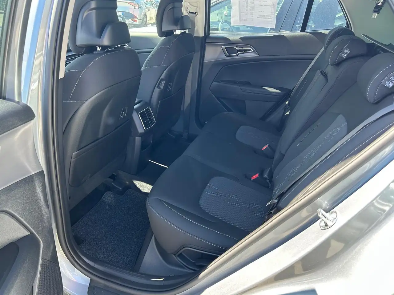Kia Sportage 1.6 TGDI 160 BUISNESS 6