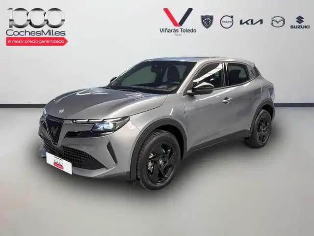 Alfa Romeo Junior Ibrida 100kW (136CV)