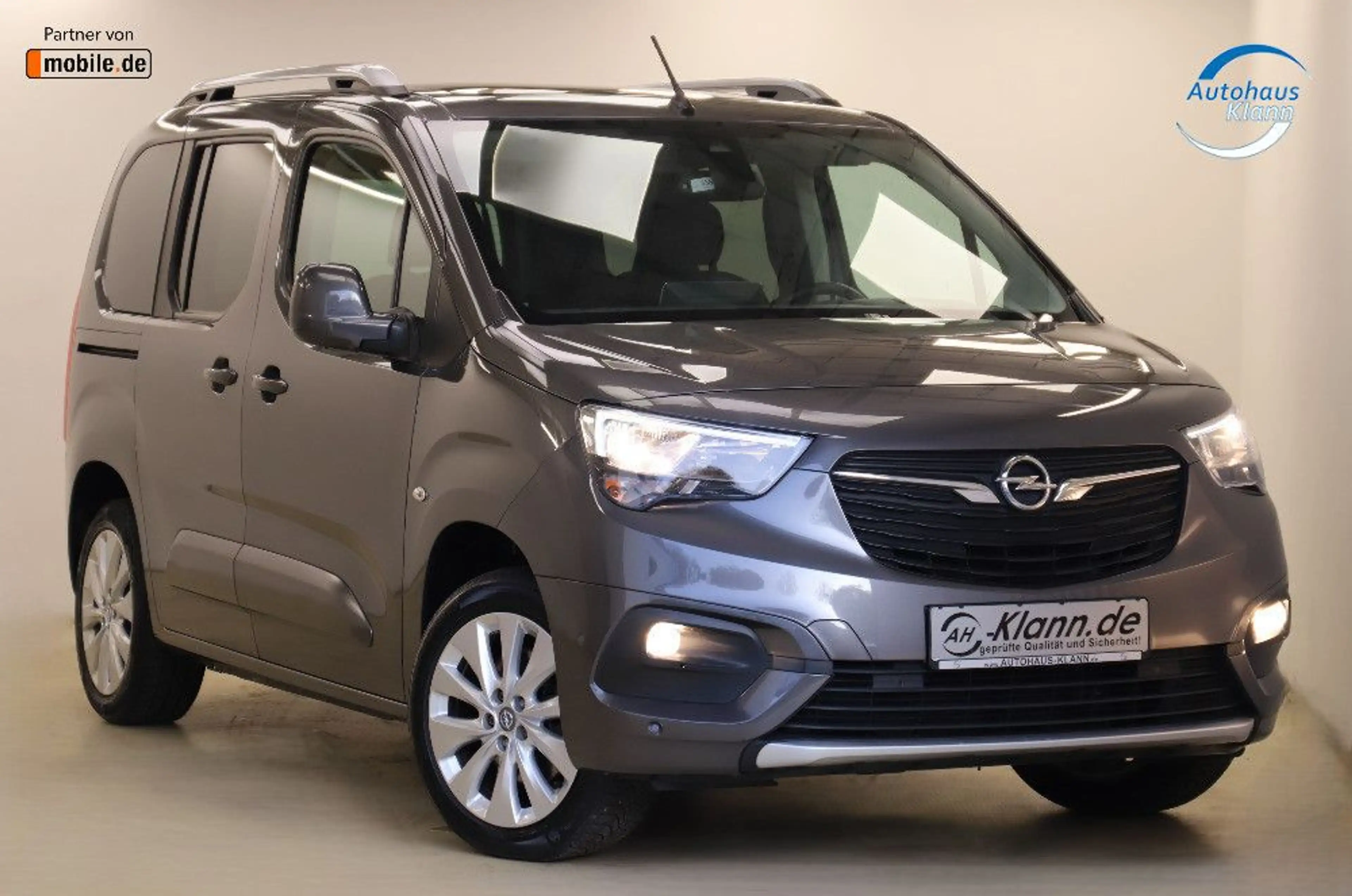 Opel Combo Life 1.5CDTI 131PS Innovation Pano HUD 1.H
