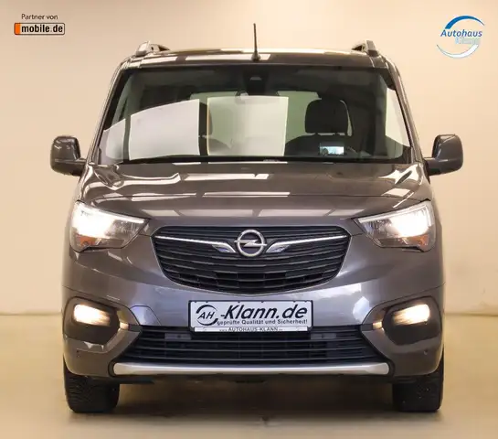 Opel Combo view 2