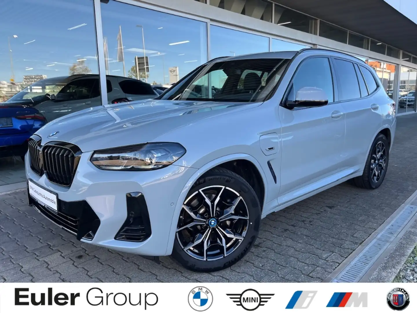BMW X3 xDrive 30e A M Sport DA ParkAss adLED Pano Navi SH Grau - 1