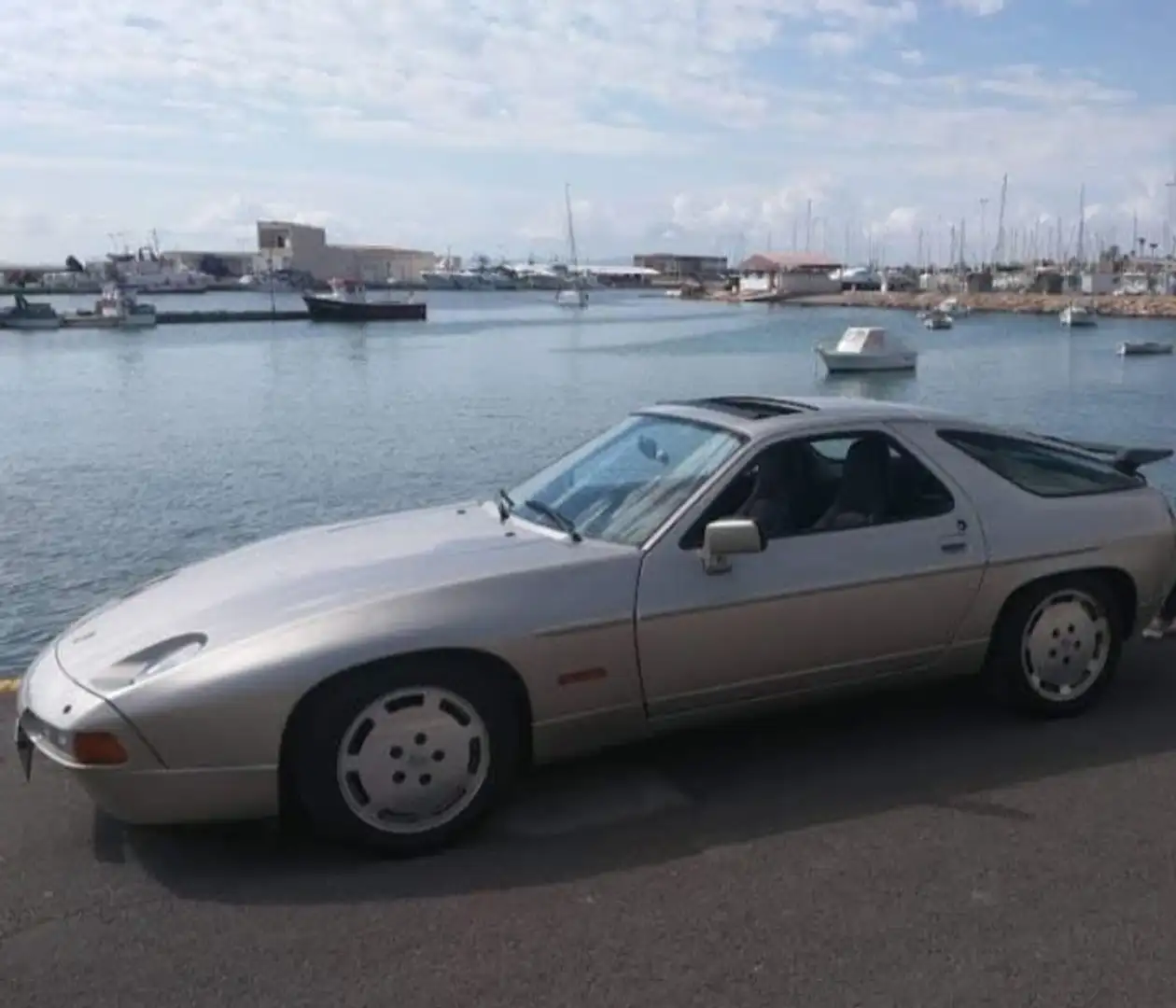 Porsche 928 5.0 S4 GT Aut. Beige - 1
